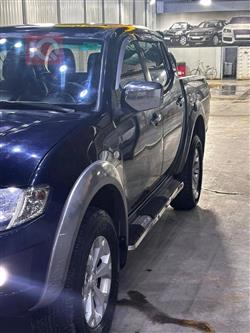 ميتسوبيشي L200
